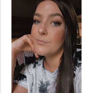 Meet your Posher, Kaitlin